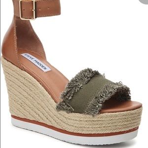 STEVE MADDEN WEDGES